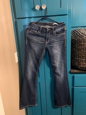 Daytrip Dark Blue Flare Jeans with Contrast Stitching